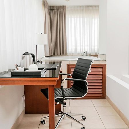 Wyndham Costa Del Sol Pucallpa Buitenkant foto