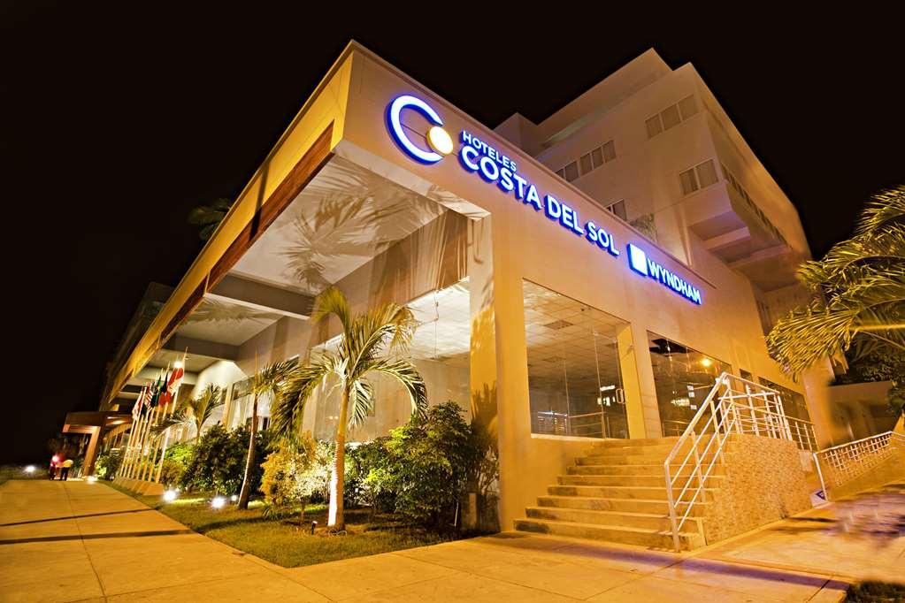 Wyndham Costa Del Sol Pucallpa Buitenkant foto