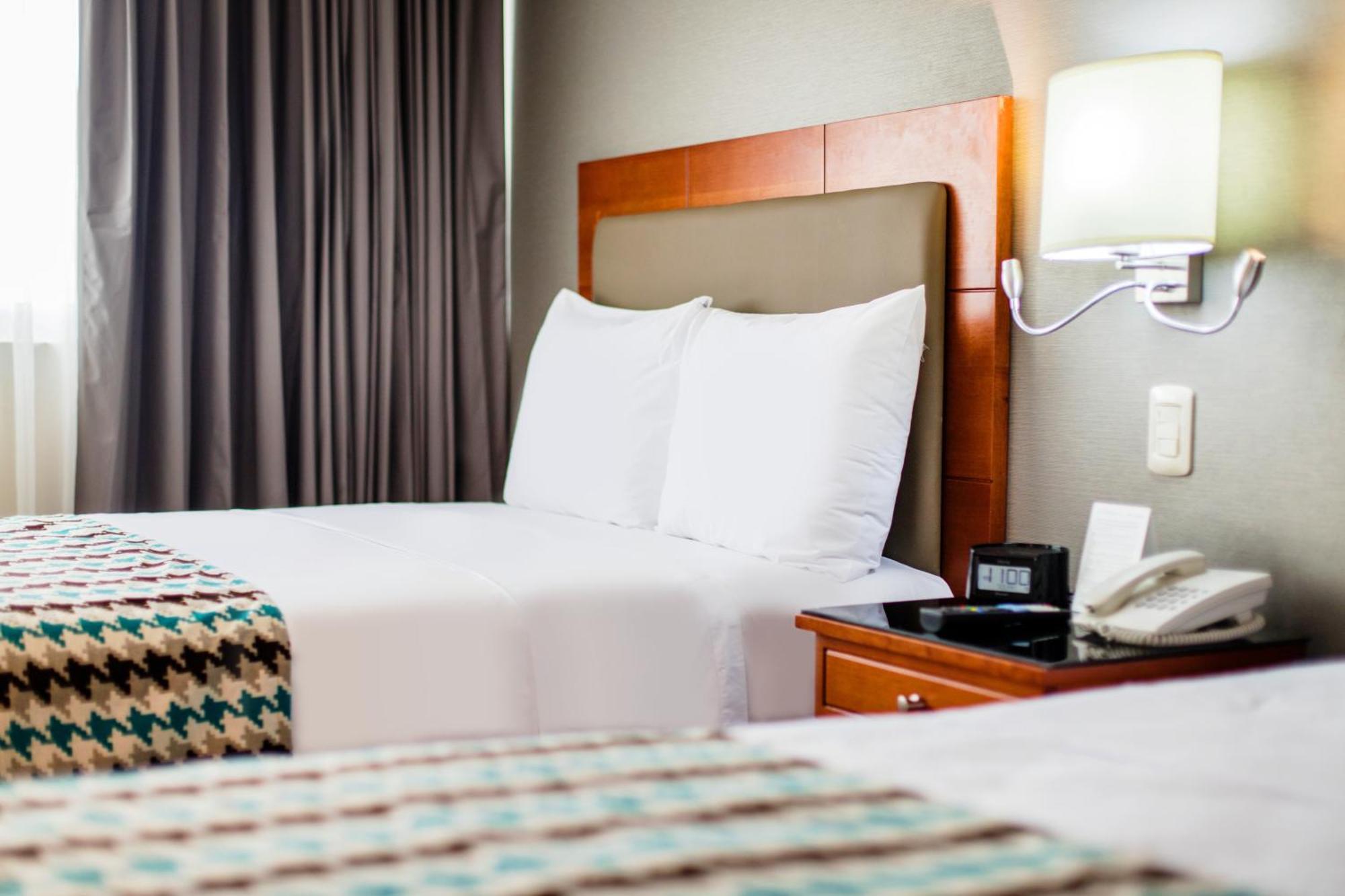 Wyndham Costa Del Sol Pucallpa Buitenkant foto