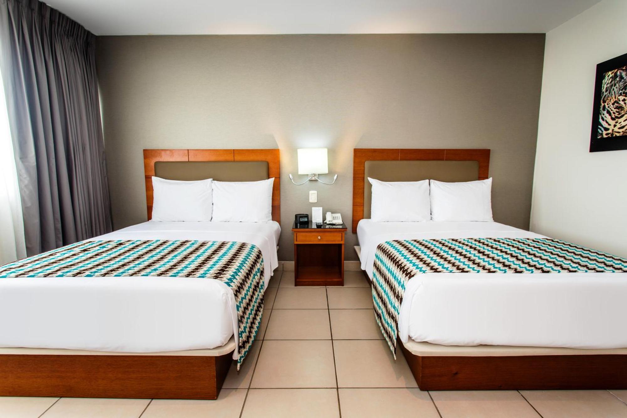 Wyndham Costa Del Sol Pucallpa Buitenkant foto