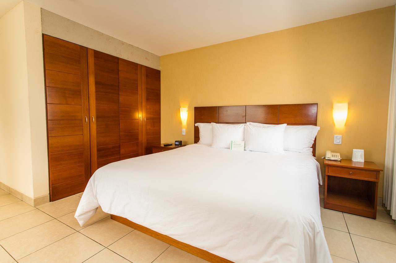 Wyndham Costa Del Sol Pucallpa Buitenkant foto