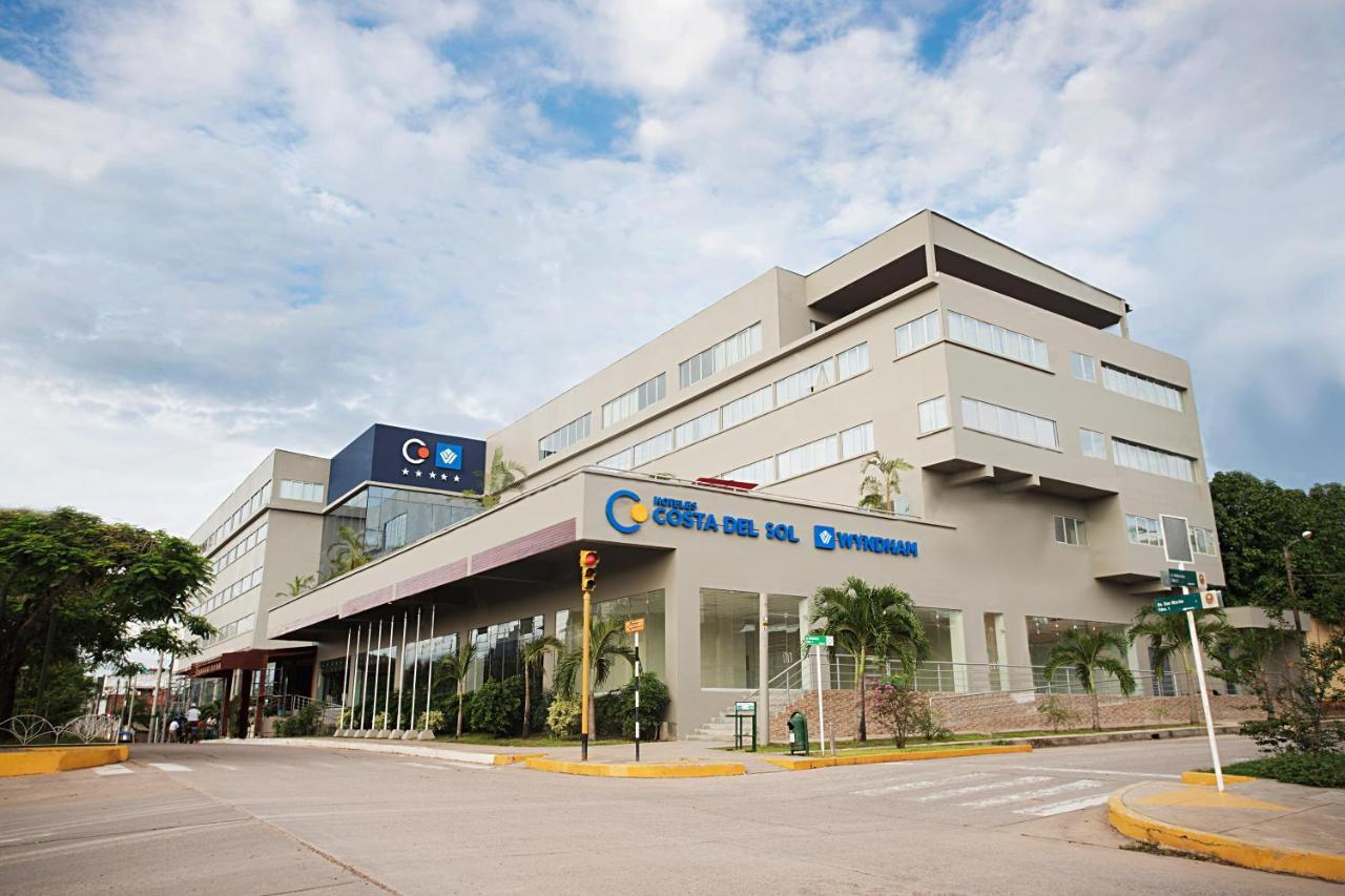 Wyndham Costa Del Sol Pucallpa Buitenkant foto CUNOR